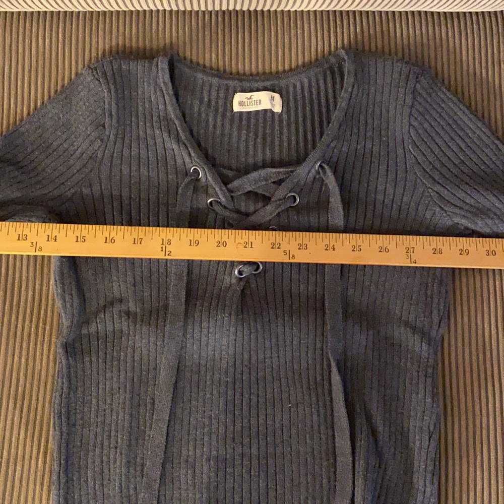HOLLISTER Sweater - Picture 8 of 9